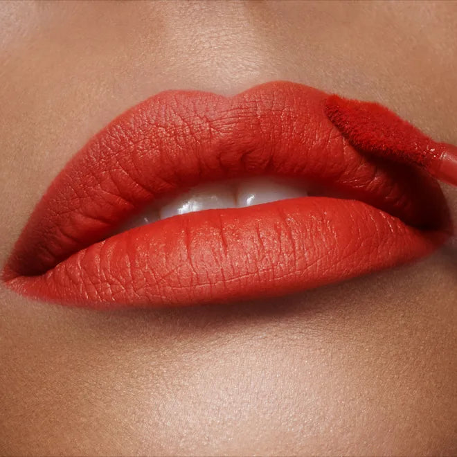 Charlotte Tilbury Airbrush Flawless Lip Blur 6.8ml – Matte Liquid Lipstick