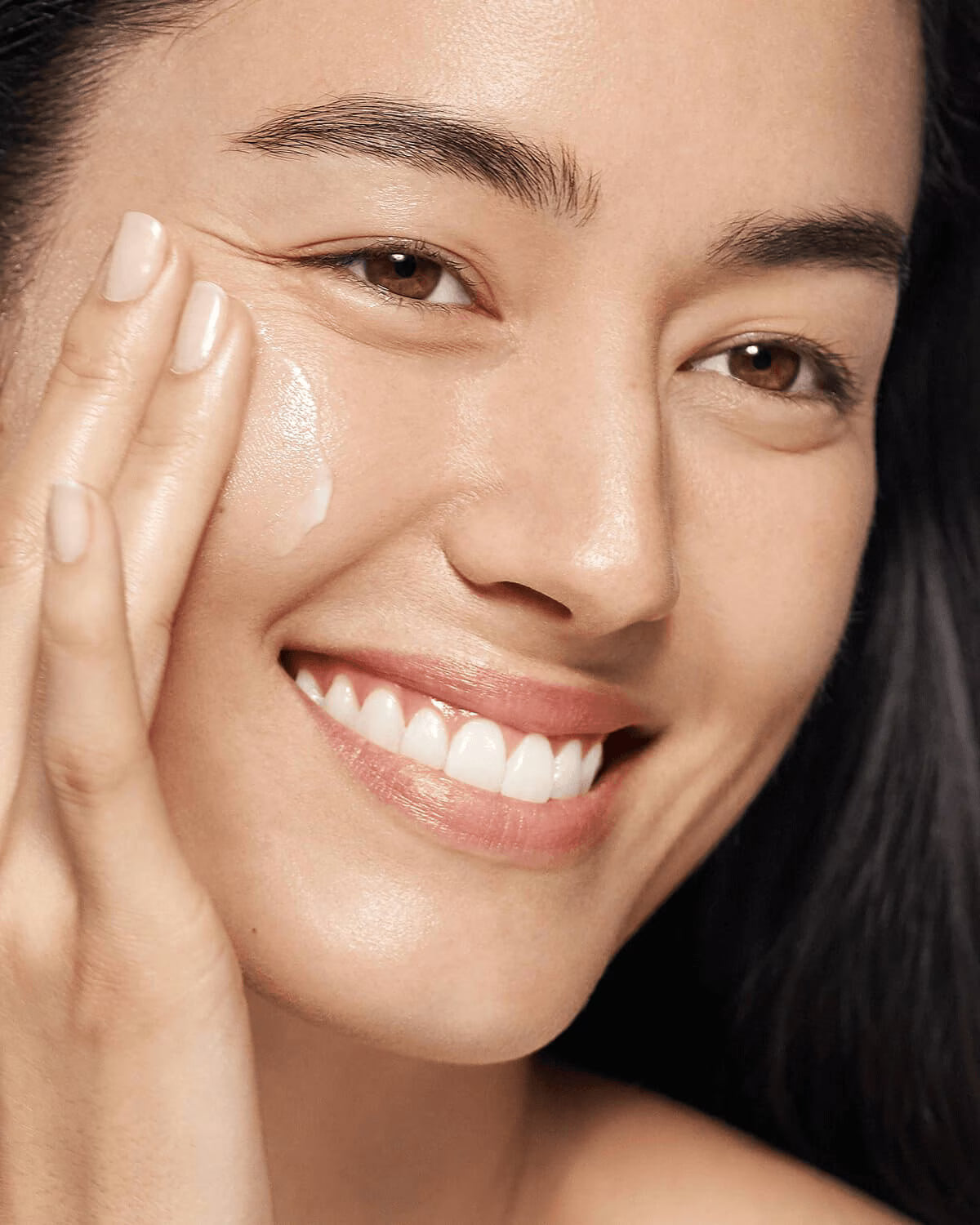 Clinique Moisture Surge 72-Hour Auto-Replenishing Hydrator (50ml) – Gel-Cream Face Moisturizer