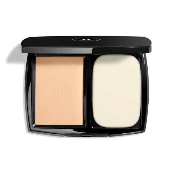 Chanel Ultra Le Teint Ultrawear All-Day Comfort Flawless Finish Compact Foundation