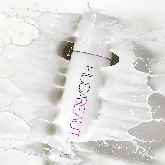 Huda Beauty Glow Coco Hydrating Mist 100ml – Milky Face Spray for Radiant Skin