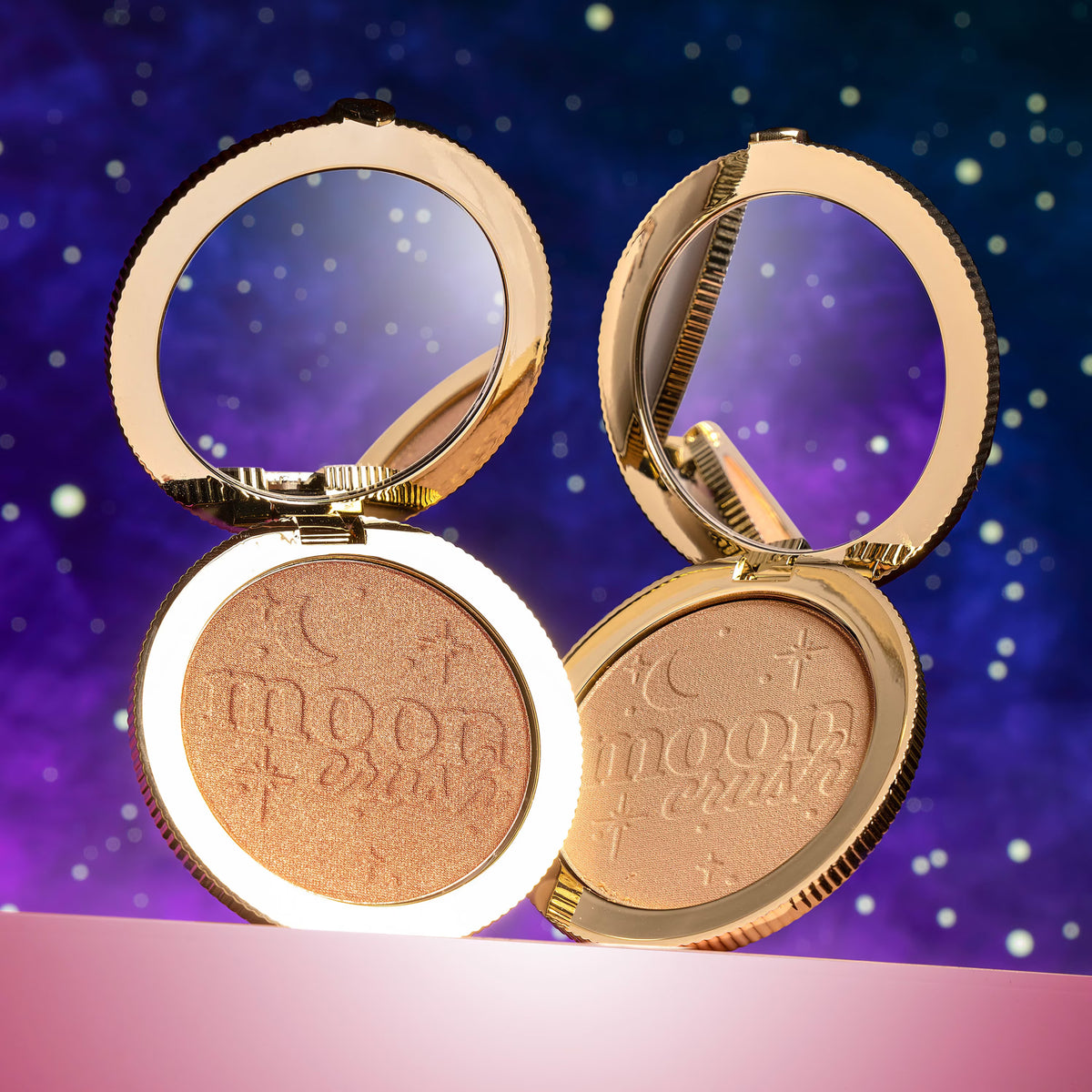 Too Faced Moon Crush Out of This World Highlighter (7g)
